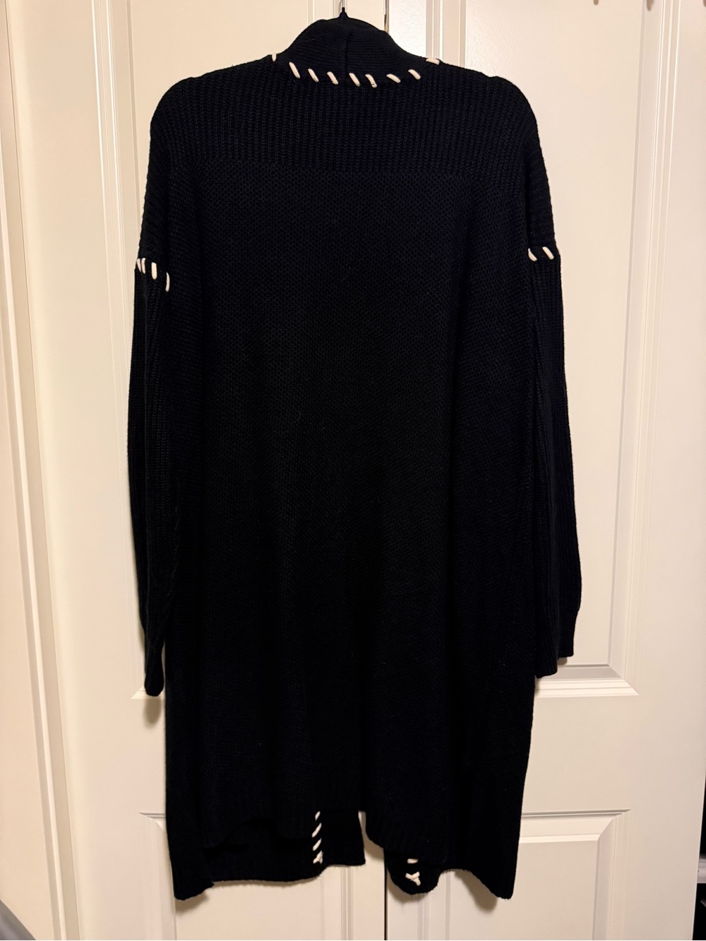 Time and Tru Black Open-Front Cardigan with Cream Contrast Stitch - Picture 3 of 3